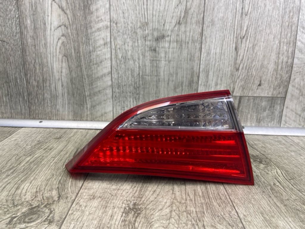 92403-3Y000 | Фонарь внутренний лев. HYUNDAI ELANTRA MD 10-15