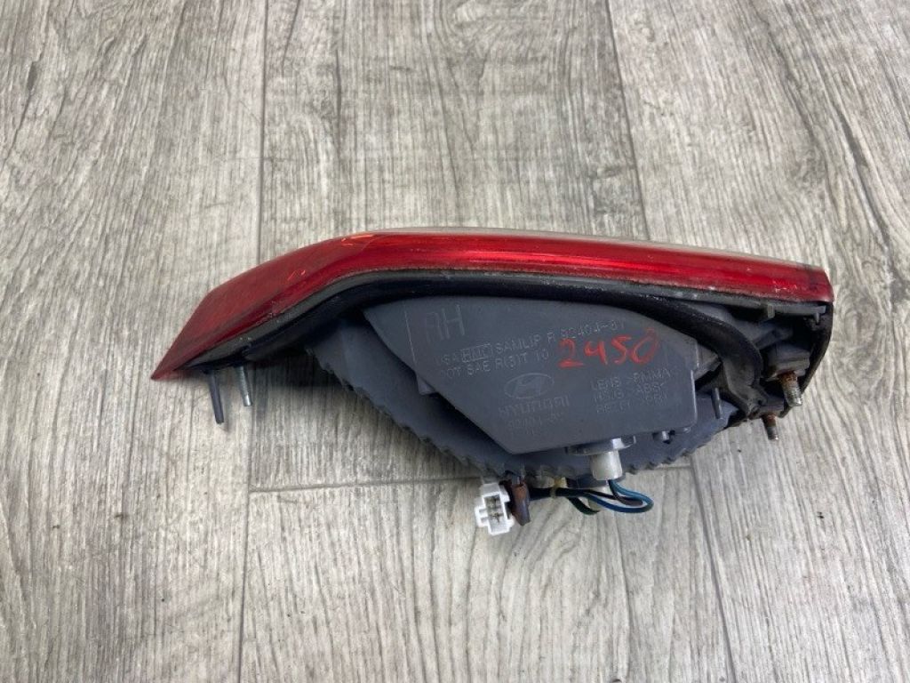 92404-3Y000 | Фонарь внутренний прав. HYUNDAI ELANTRA MD 10-15 - Фото 4