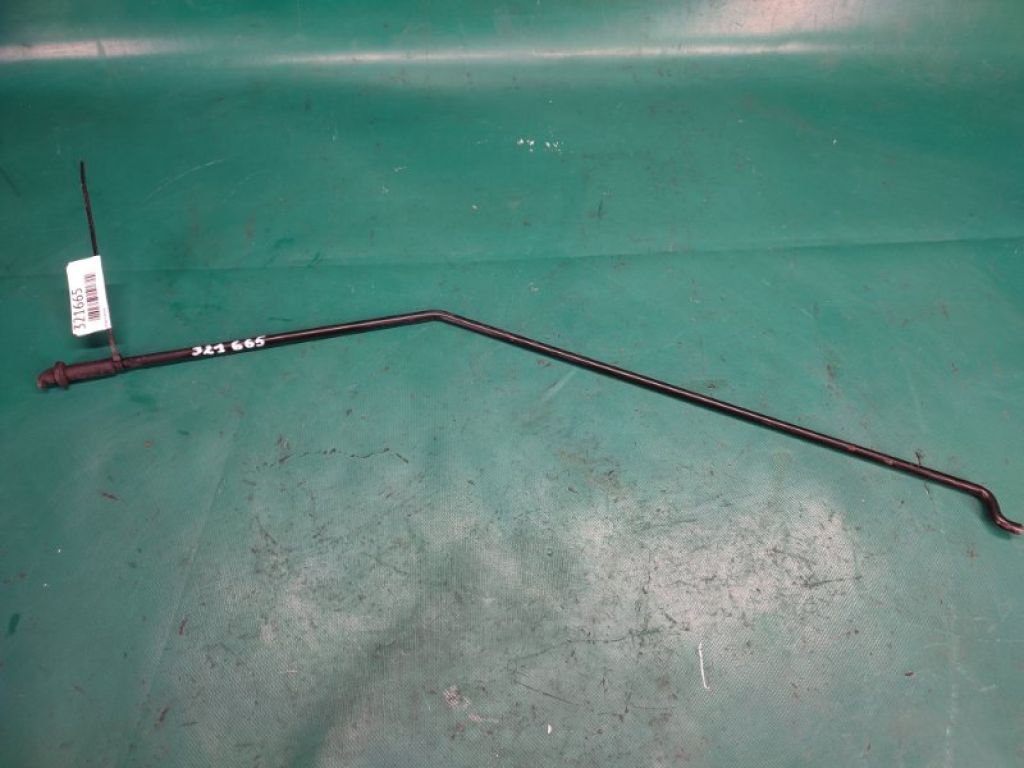 65771-3NA0B | упор капота NISSAN LEAF 10-17