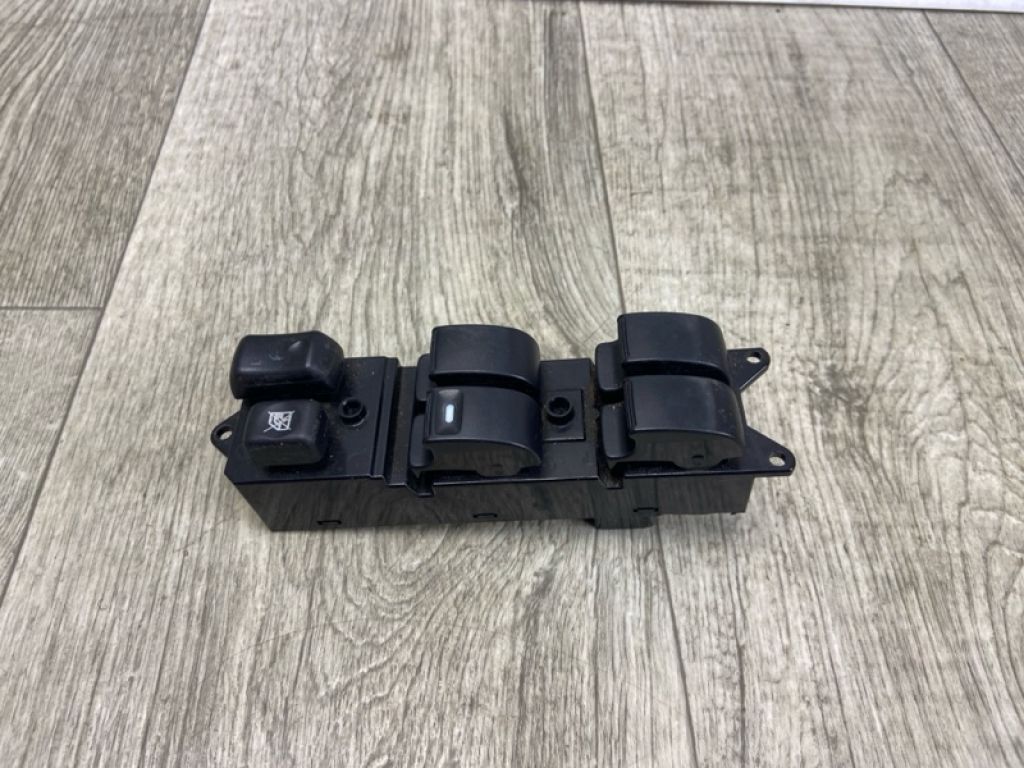 8608A068 | Блок управления стеклоподъемниками лев. MITSUBISHI LANCER X 10 07-15