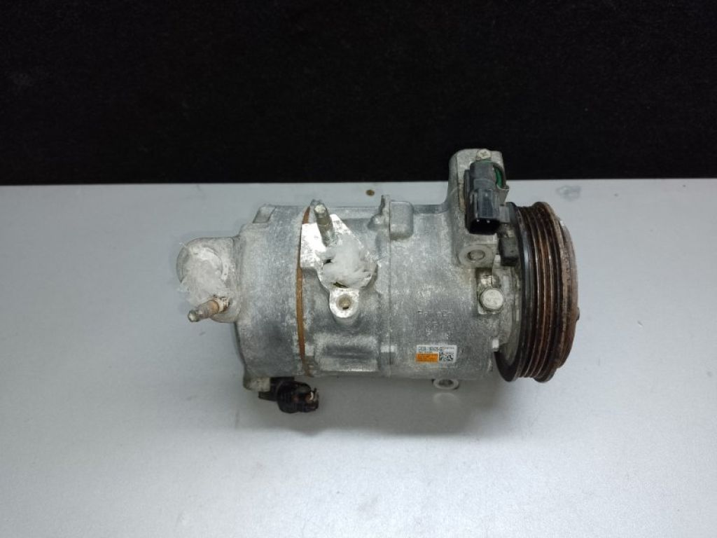 GR3Z-19703-H | Компрессор кондиционера FORD MUSTANG 15- - Фото 3