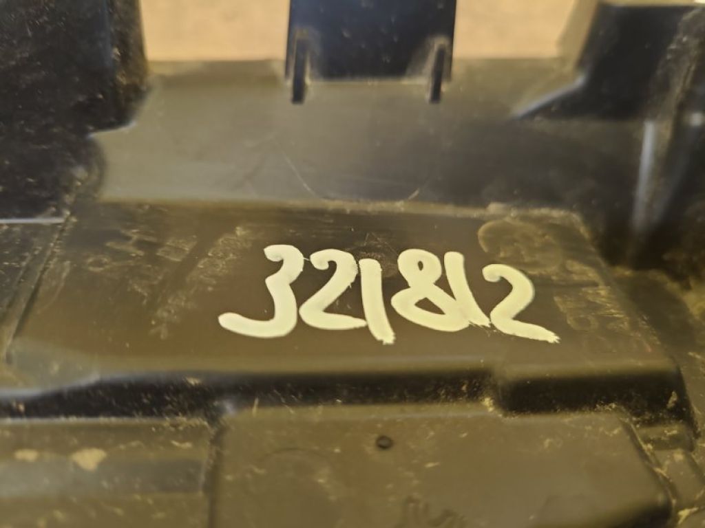 92208G2100 | Дневной ходовой огонь прав. HYUNDAI IONIQ 19-22 - Фото 2