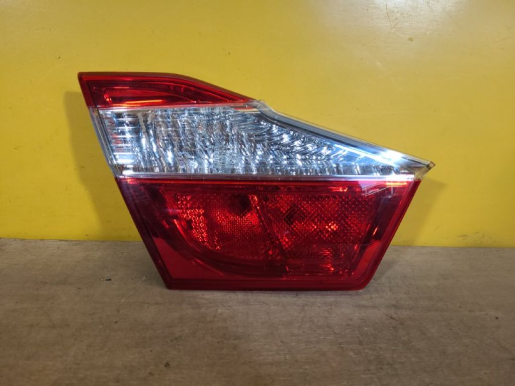 81591-06500 | Фонарь внутренний лев. TOYOTA CAMRY 55 14-17