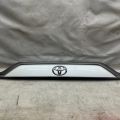 76801-42260-A0 | Панель подсветки номера TOYOTA RAV4 18-