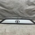 76801-42260-A0 | Панель подсветки номера TOYOTA RAV4 18- - Превью 2