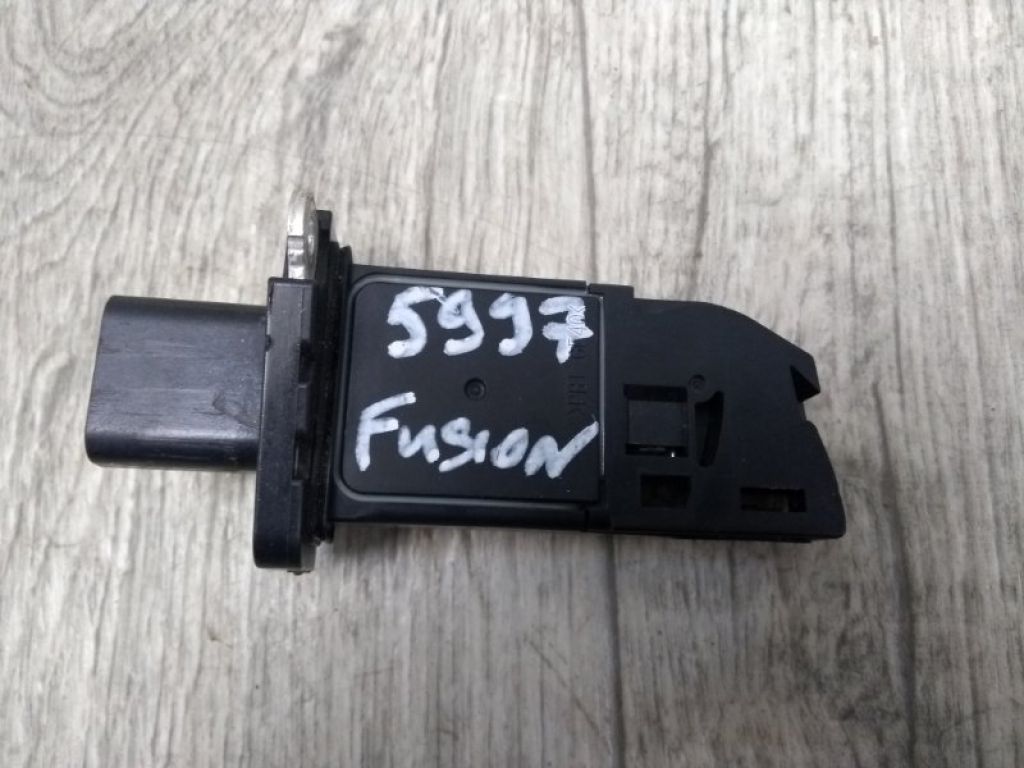 8V2Z-12B579-A | Расходомер воздуха FORD FUSION 14-