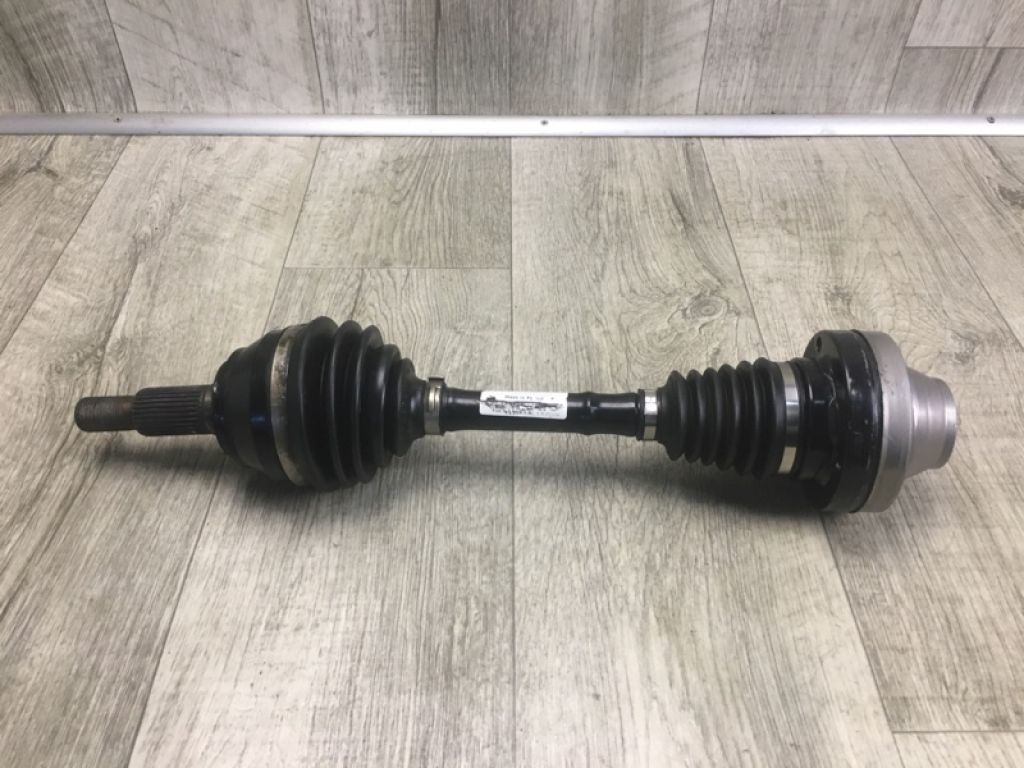 95534903810 | Привід передній PORSCHE CAYENNE 07-10
