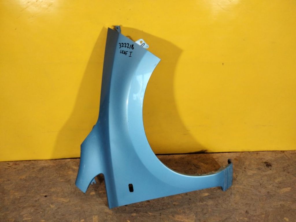 63100-3NF0A | Крыло переднее прав. NISSAN LEAF 10-17