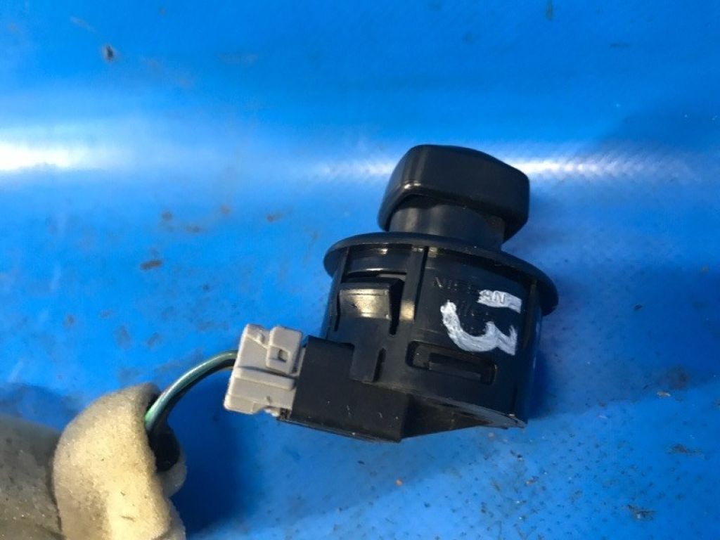 25315JK01A | Кнопка регулювання кермової колонки NISSAN PATHFINDER R52 12-21 - Фото 2