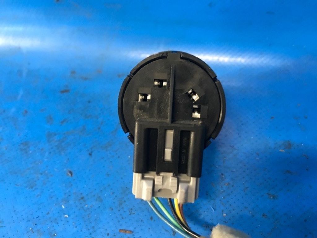 25315JK01A | Кнопка регулювання кермової колонки NISSAN PATHFINDER R52 12-21 - Фото 3