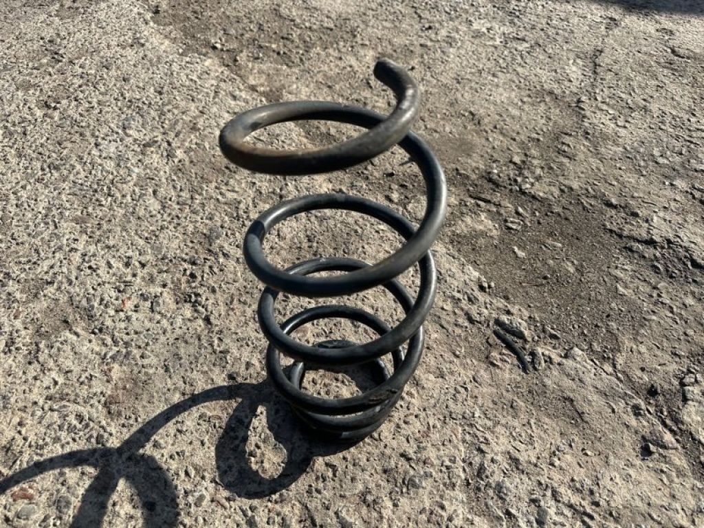 48131-52J70 | Пружина передней подвески TOYOTA PRIUS C/AQUA 11-14