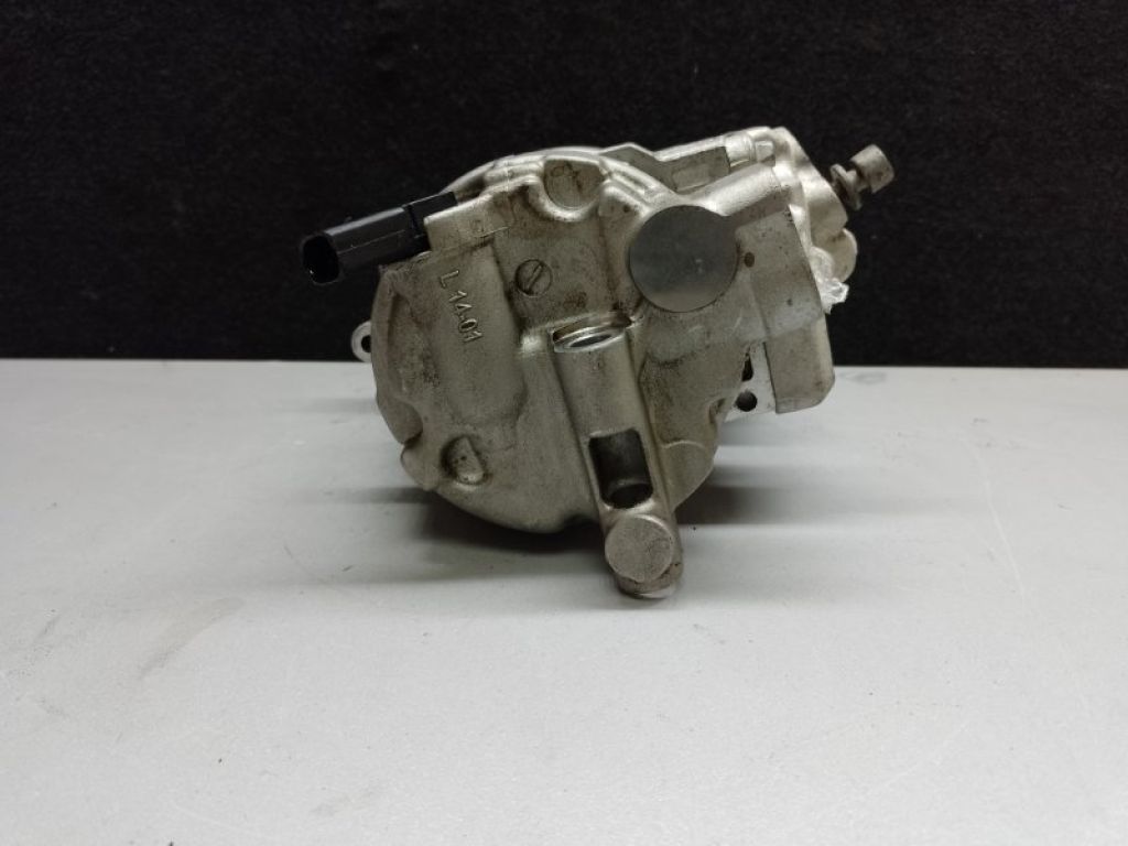 8T0 260 805 N | Компрессор кондиционера AUDI Q5 08-16 - Фото 4