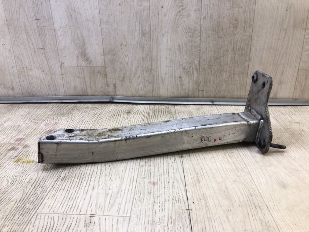 68143955AB | Кронштейн усилителя переднего бампера лев. JEEP CHEROKEE 14-