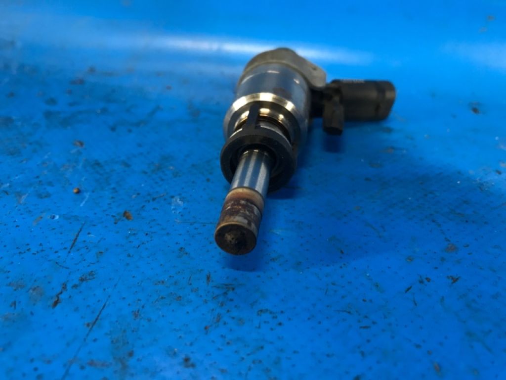 06L906036K | Форсунка топливная AUDI A3 (8V) 12–17 - Фото 4