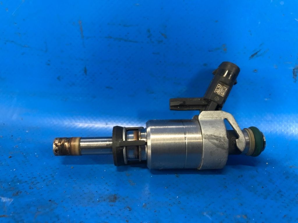 06L906036K | Форсунка топливная AUDI A3 (8V) 12–17 - Фото 2