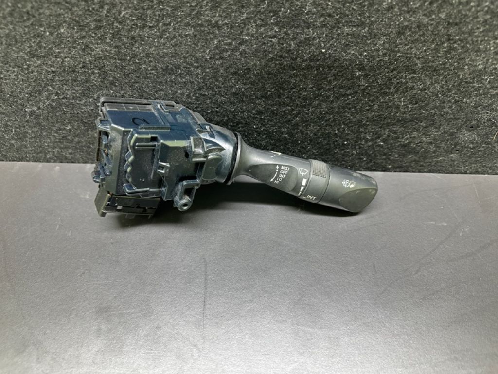 84652-06340 | Подрулевой переключатель прав. TOYOTA CAMRY 55 14-17 - Фото 2