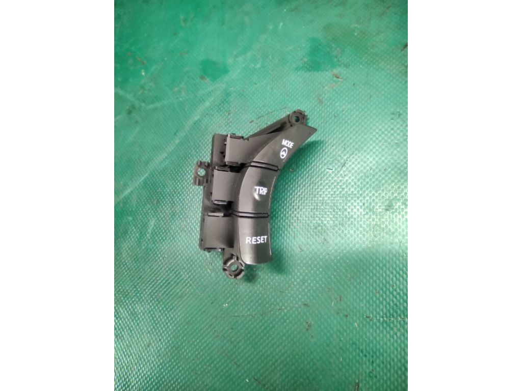 96700-3X850SA5 | Кнопки руля прав. HYUNDAI ELANTRA MD 10-15