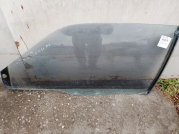 Скло дверей передн. лів. MAZDA 626 GD 87-91