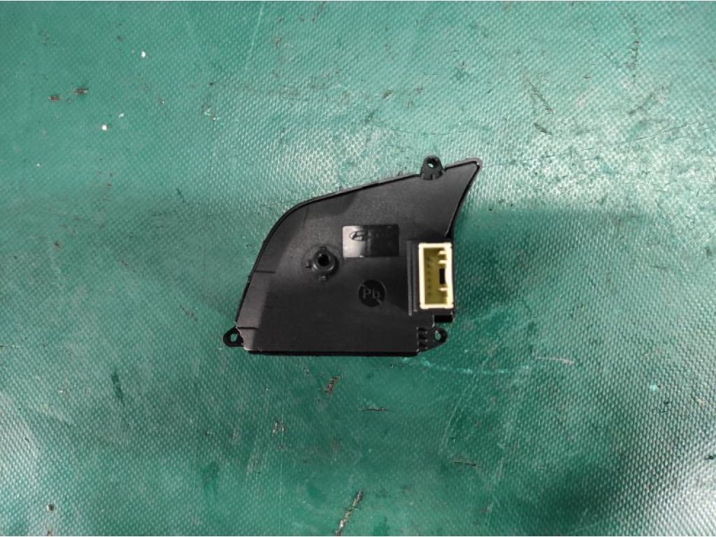 96720-M6110 | Кнопки руля KIA FORTE BD 18-21 - Фото 3