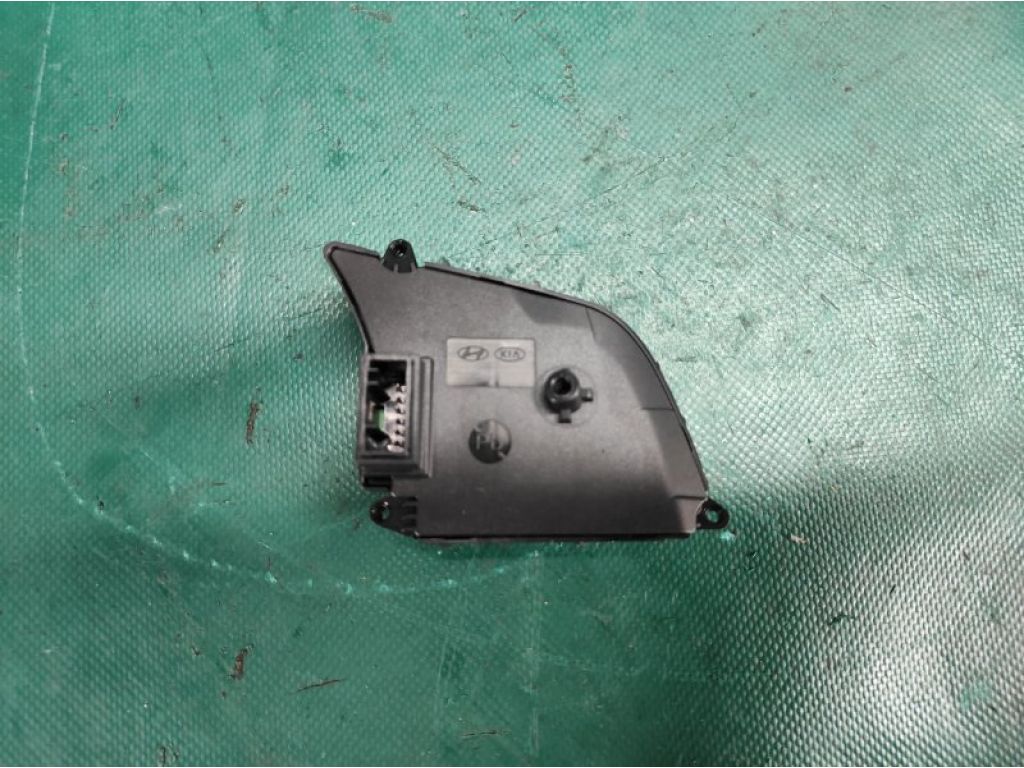 96710-M6030 | Кнопки руля KIA FORTE BD 18-21 - Фото 3