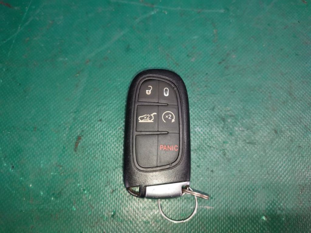 68141580AG | Ключ зажигания JEEP CHEROKEE 14-