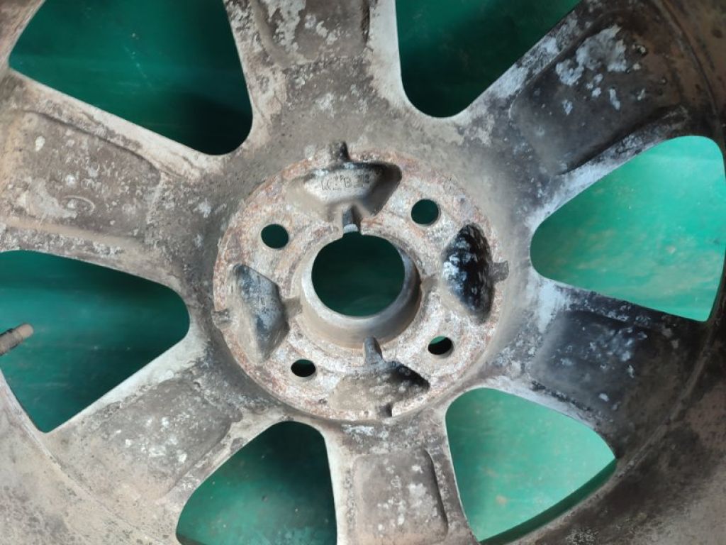 D0300-9U03A | Диск R16 NISSAN NOTE 04-12 - Фото 4
