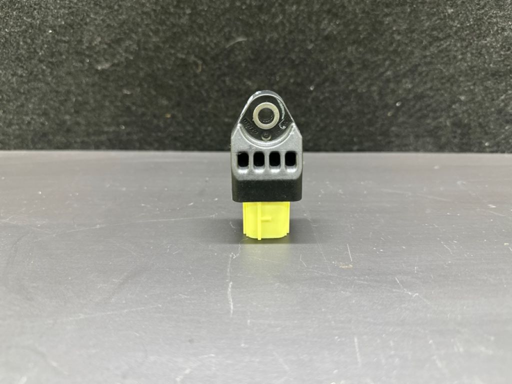 89831-12010 | Датчик удара задн. LEXUS RX350/450 09-15