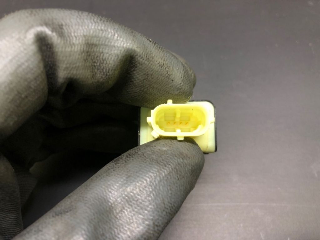 89831-12010 | Датчик удара задн. LEXUS RX350/450 09-15 - Фото 4