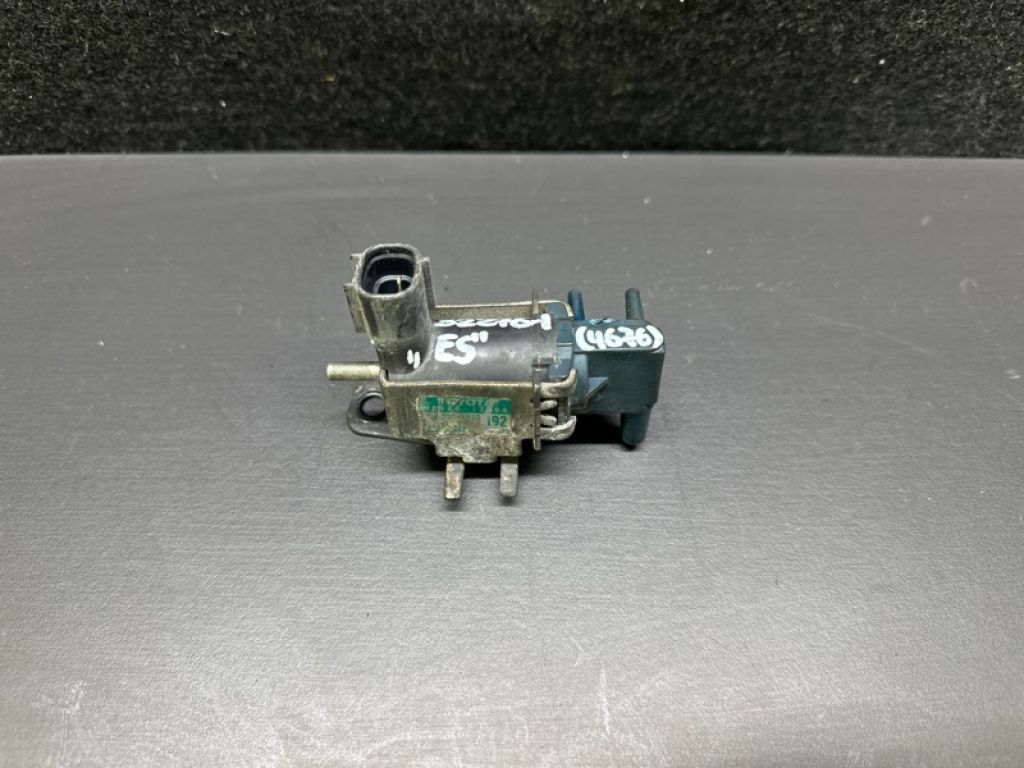 90910-12204 | Клапан электромагнитный (вакуумный) LEXUS ES300 ES330 01-06 - Фото 2