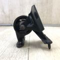 1237136090 | Подушка двигателя нижняя TOYOTA RAV4 13-19 - Превью 2