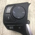 8425042330C0 | Кнопки на руль TOYOTA RAV4 13-19 - Превью 3