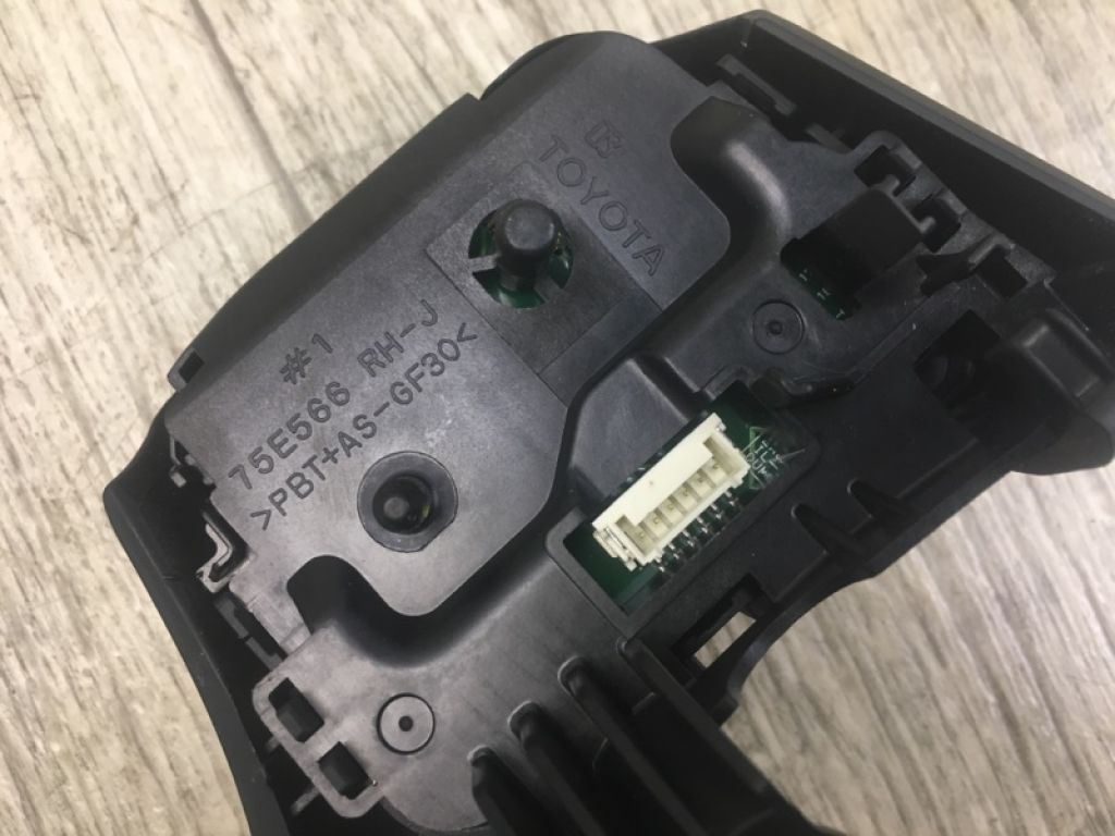 8425042330C0 | Кнопки на руль TOYOTA RAV4 13-19 - Фото 7