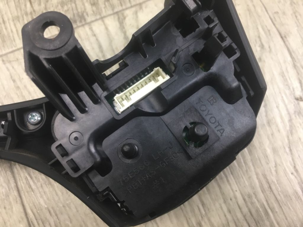 8425042330C0 | Кнопки на руль TOYOTA RAV4 13-19 - Фото 8