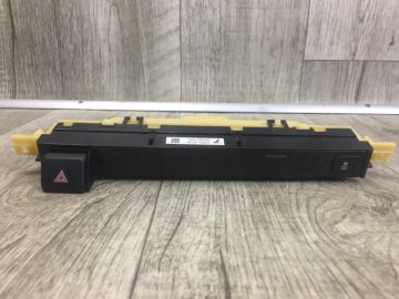 Кнопка аварийной сигнализации TOYOTA RAV4 13-19