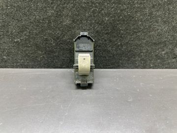 Кнопка склопідіймача передн. прав. LEXUS GX470 02-09