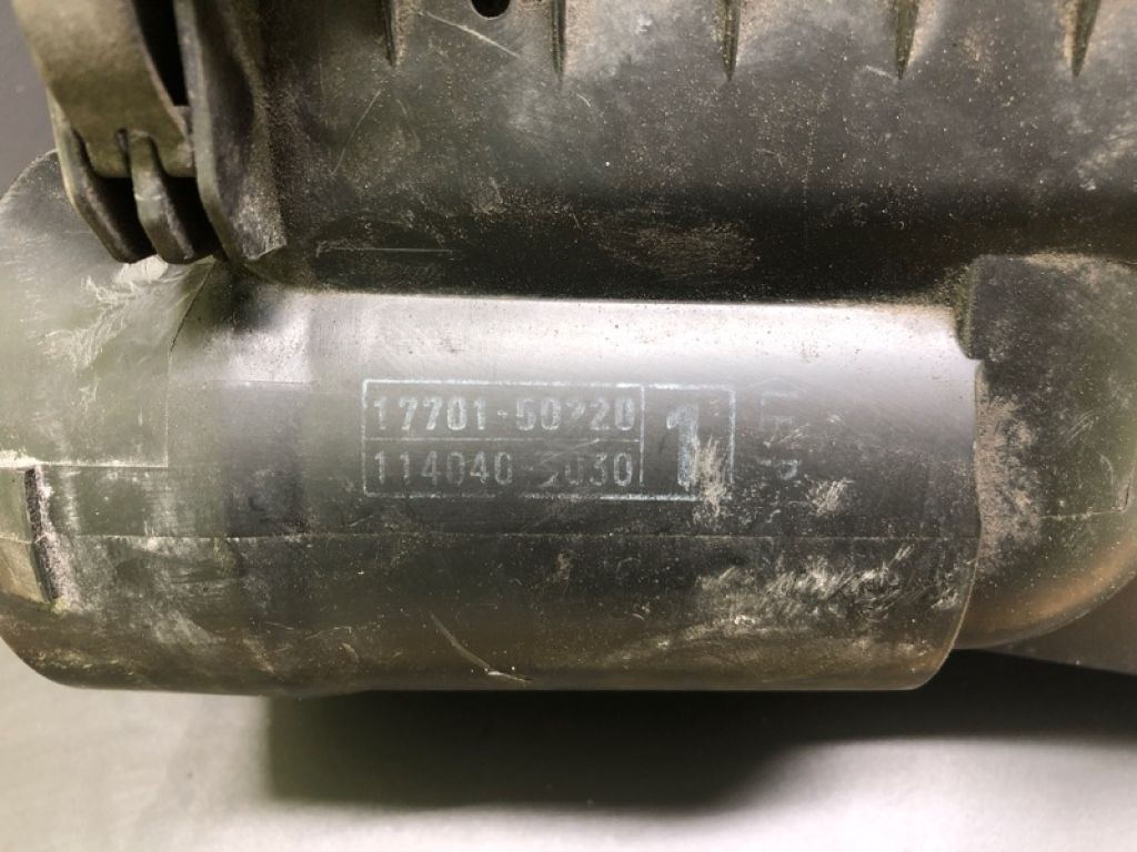 17700-50250 | Корпус воздушного фильтра LEXUS GX470 02-09 - Фото 6