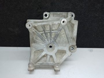 Кронштейн компресора кондиціонера MITSUBISHI OUTLANDER 03-07