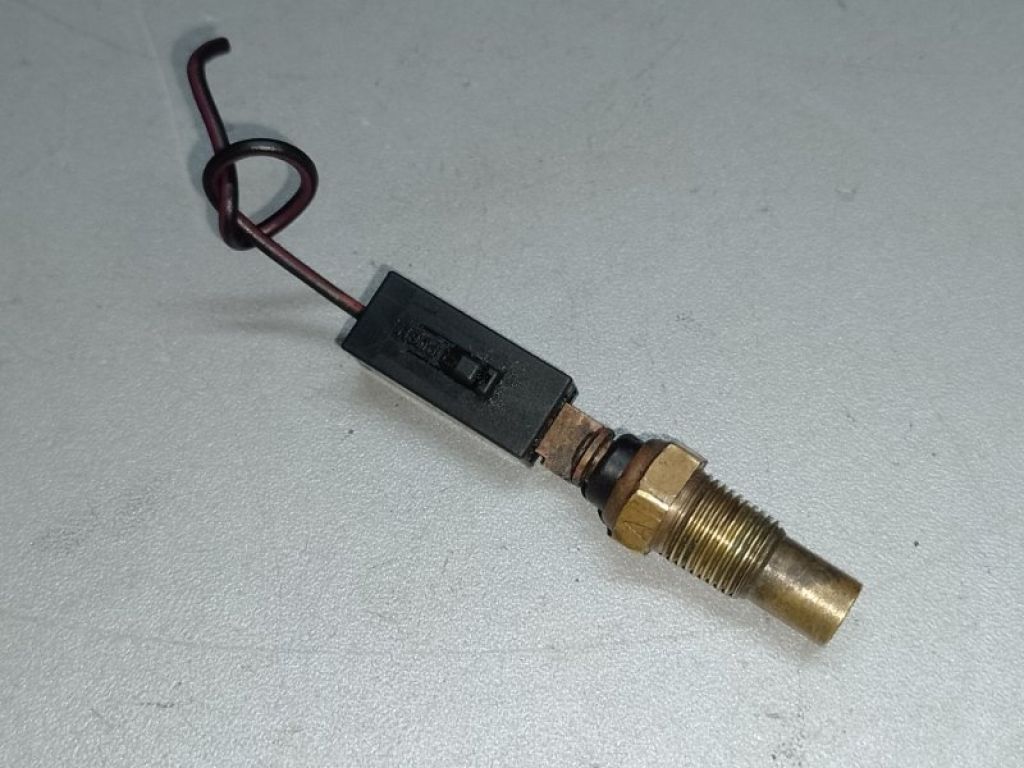 MD091056 | Датчик температури охолоджувальної рідини MITSUBISHI OUTLANDER 03-07