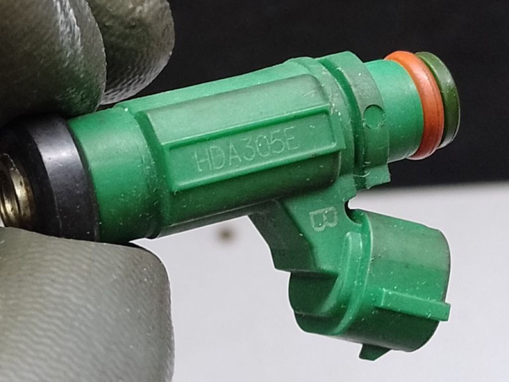 MR988406 | Форсунка паливна MITSUBISHI OUTLANDER 03-07 - Фото 2