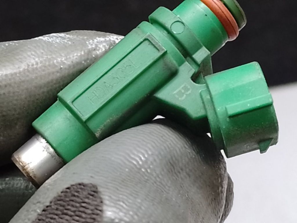 MR988406 | Форсунка паливна MITSUBISHI OUTLANDER 03-07 - Фото 2