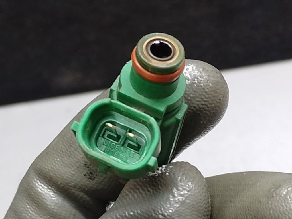 MR988406 | Форсунка паливна MITSUBISHI OUTLANDER 03-07 - Фото 3