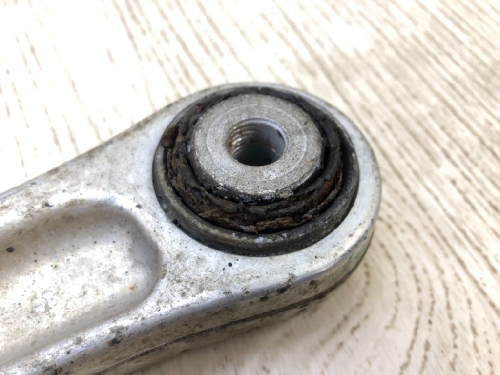 95533104900 | Важіль задньої підвіски поперечний верхній PORSCHE CAYENNE 10-18 - Фото 7