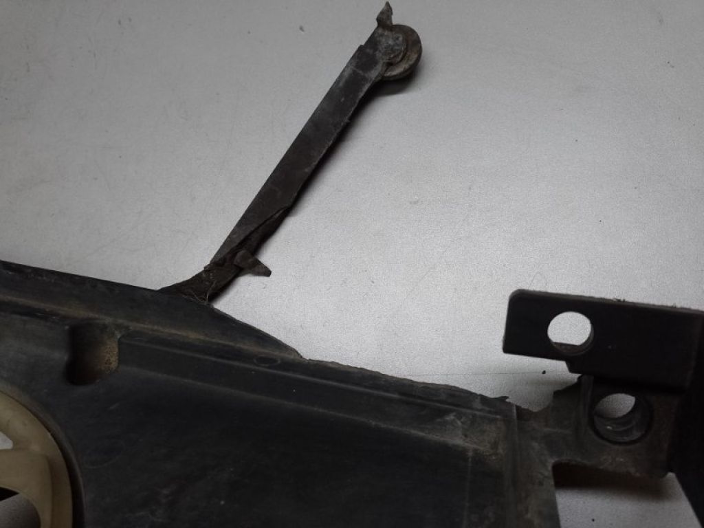 16711-21150 | Дифузор вентилятора основного радіатора TOYOTA PRIUS C/AQUA 11-14 - Фото 5