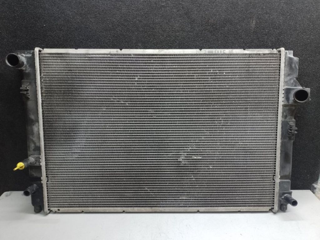 16400-21330 | Радіатор основний TOYOTA PRIUS C/AQUA 11-14