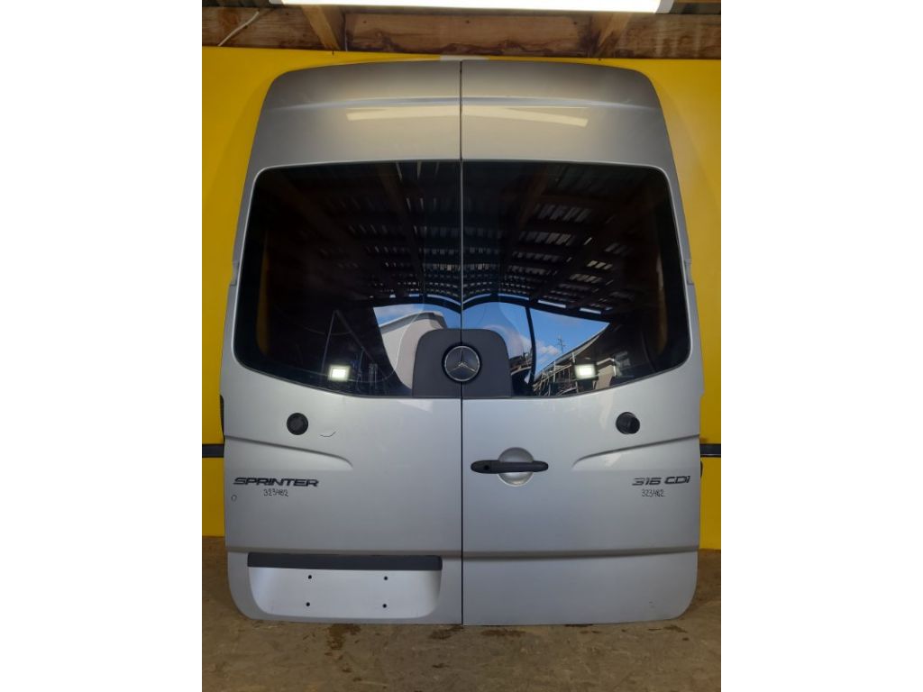 A 906 740 25 00 | Дверь задн. MERCEDES SPRINTER ( B906 ) 06- - Фото 2
