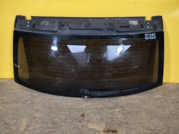 Скло кришки багажника VOLKSWAGEN TOUAREG 02-10