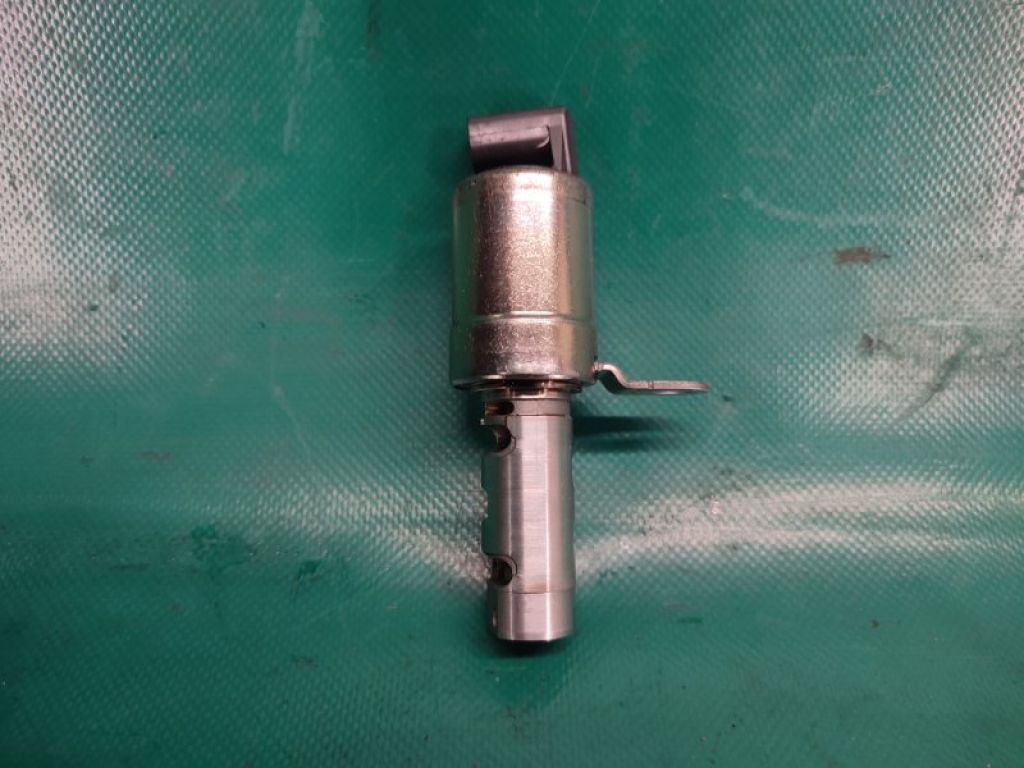 PE01-14-420A | Клапан зміни фаз ГРМ MAZDA 3 BM 13-19