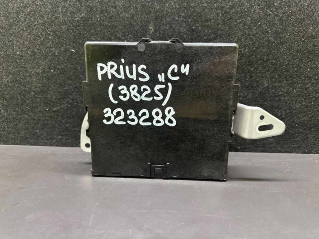 89690-52122 | Блок электронный TOYOTA PRIUS C/AQUA 11-14 - Фото 2