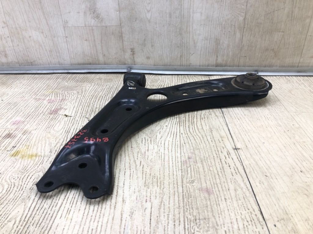 54500F3000 | Важіль передньої підвіски нижній лів. HYUNDAI ELANTRA AD 16- - Фото 3