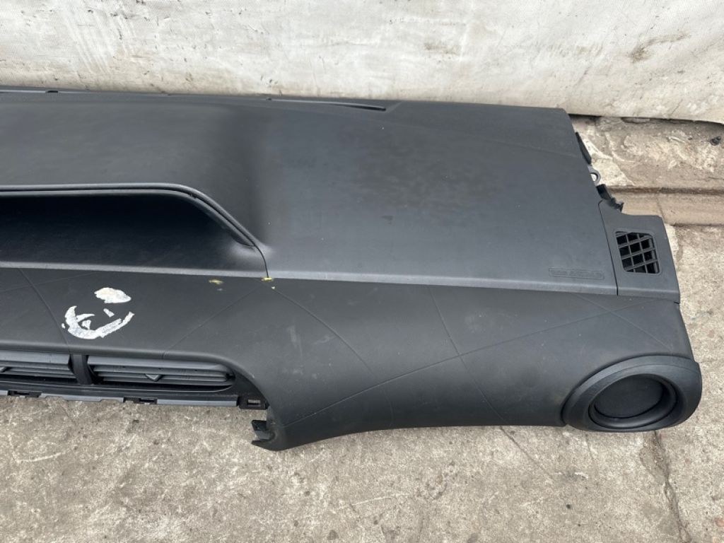 55302-52150-C0 | торпедо TOYOTA PRIUS C/AQUA 11-14 - Фото 3